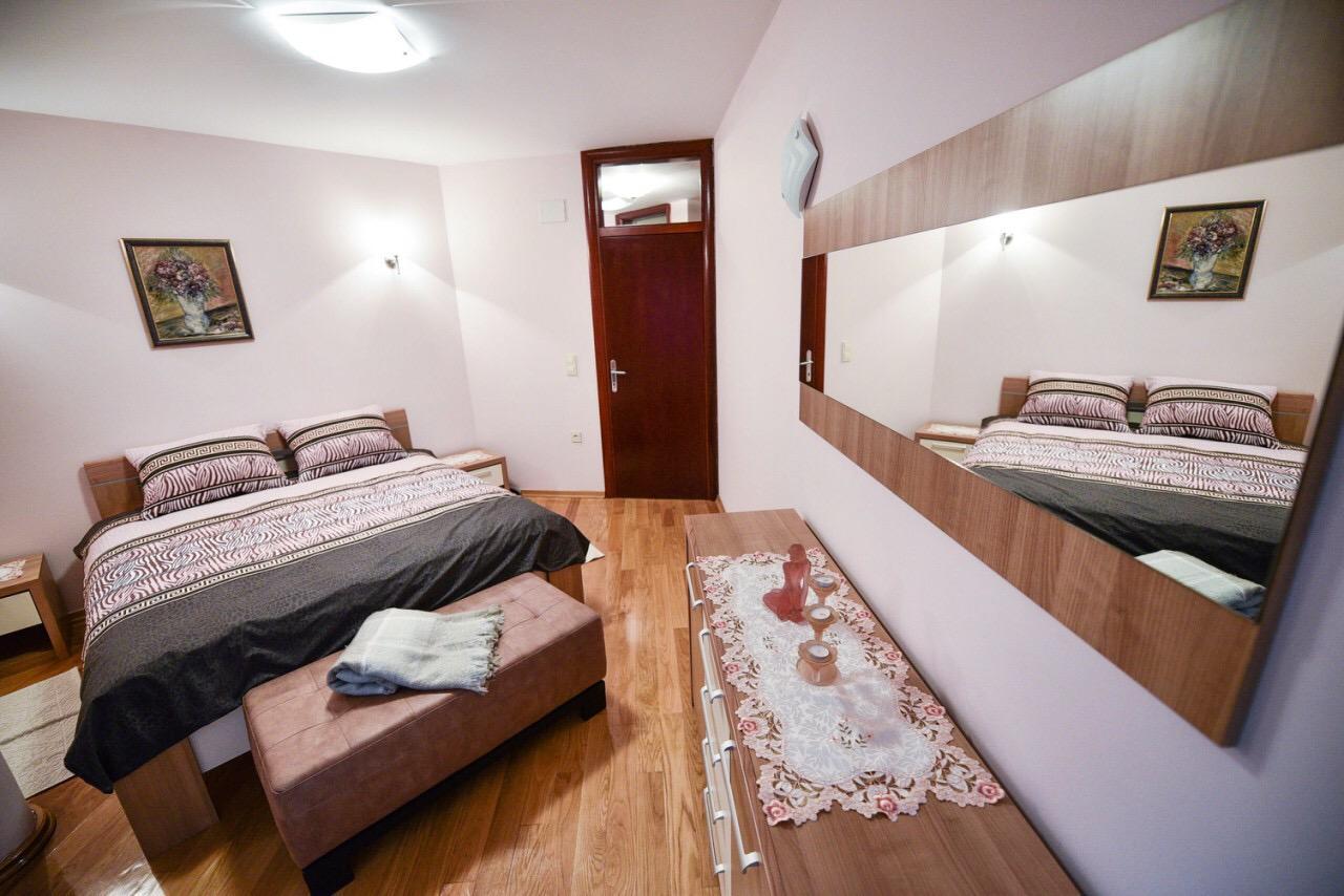 Apartman Natalija Баня-Лука Экстерьер фото
