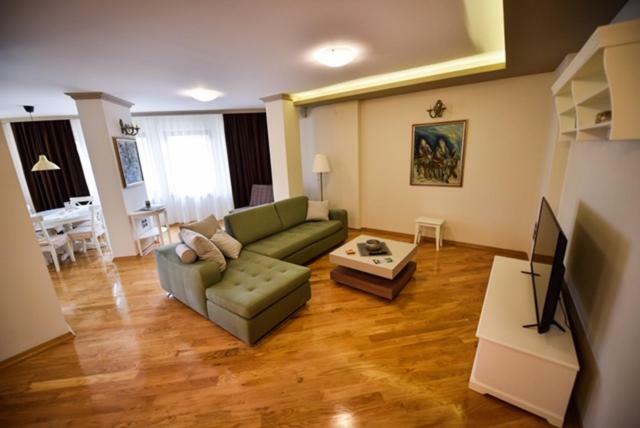 Apartman Natalija Баня-Лука Экстерьер фото